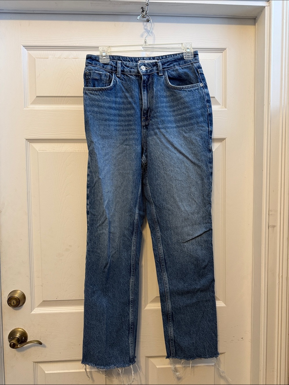Zara High-Rise Blue Straight-Leg Jeans